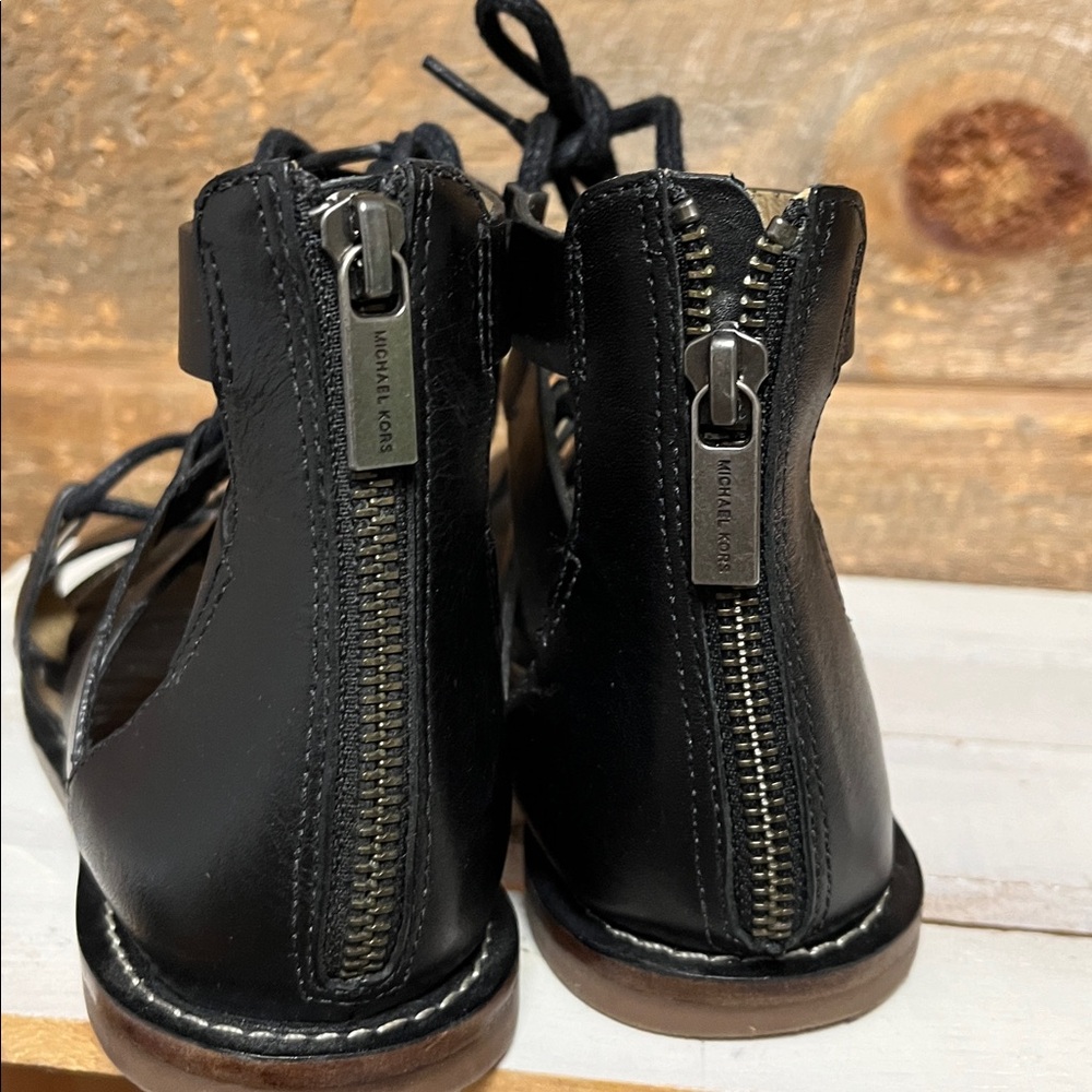 Michael Kors Black Leather Lace Gladiator Sandals Size 7.5 - Picture 7 of 8